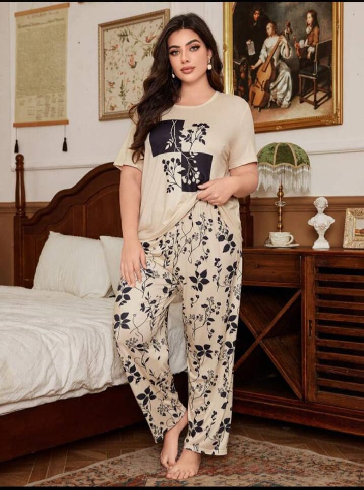 SKIN & BLACK FLOWER PRINTED NIGHT SUIT